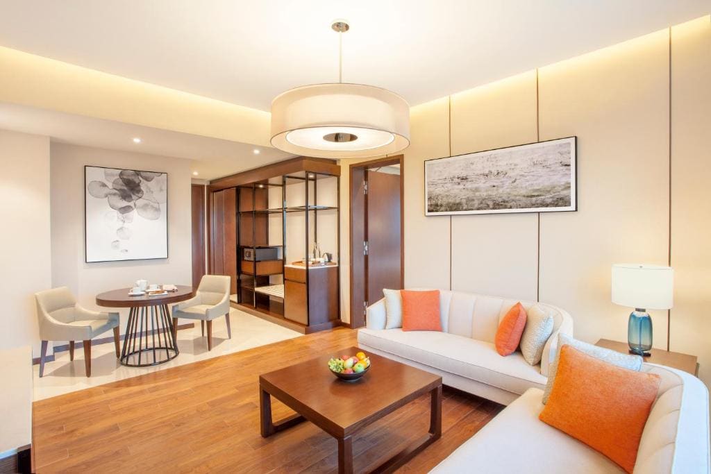 Suite room - Image 3