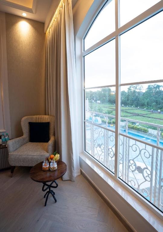 The Serene Room - Pool View room - Image 2