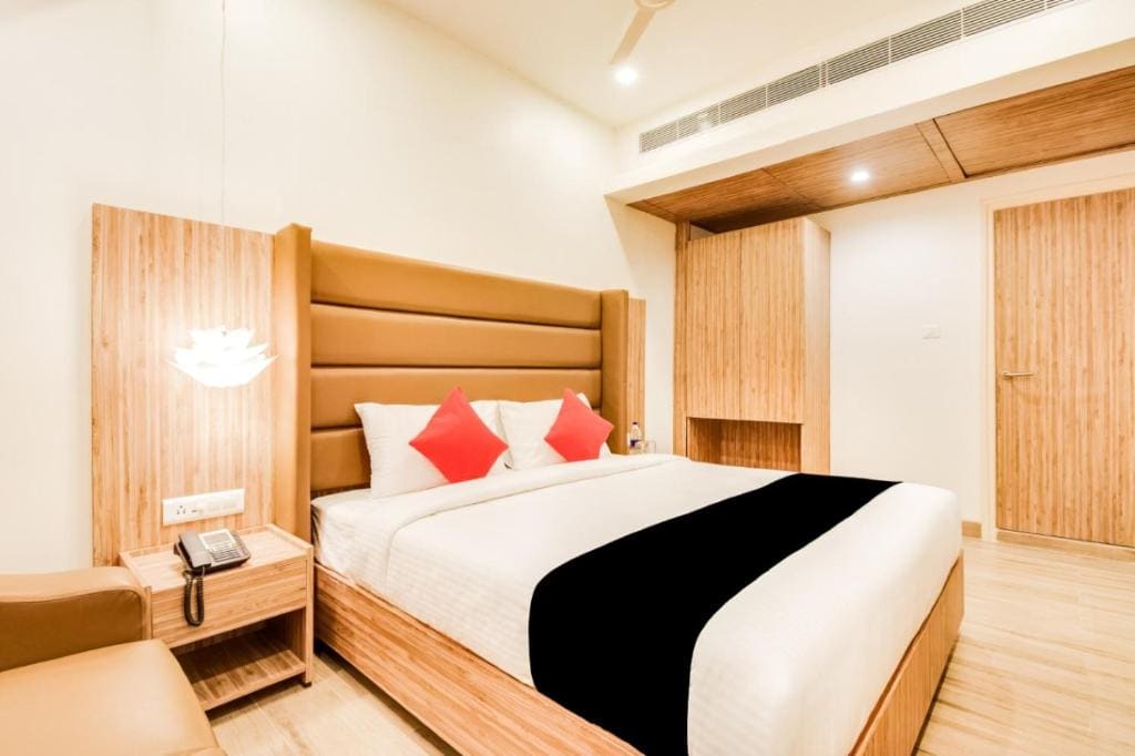 Superior Double or Twin Room room - Image 1