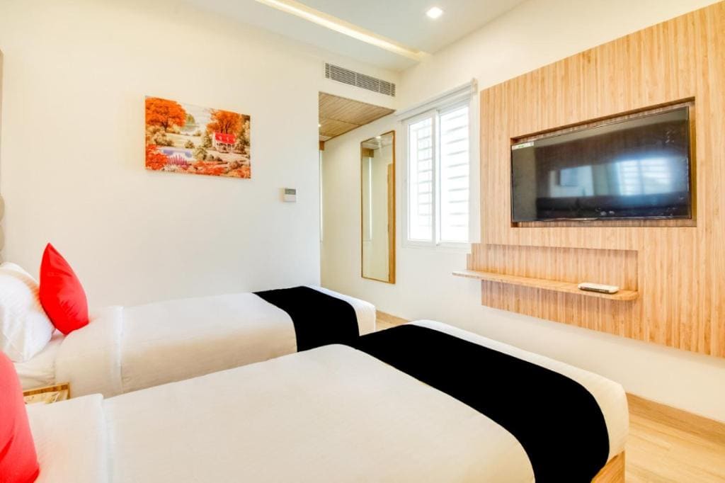 Deluxe Double or Twin Room room - Image 3