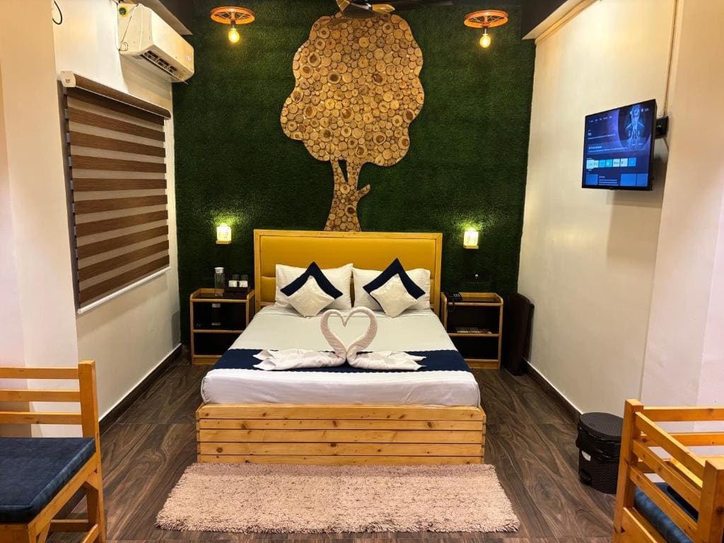 Deluxe Room room - Image 2