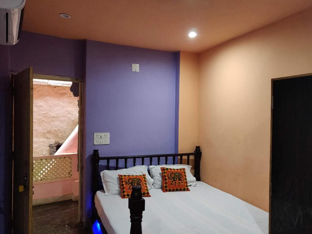Deluxe Double or Twin Room room - Image 1