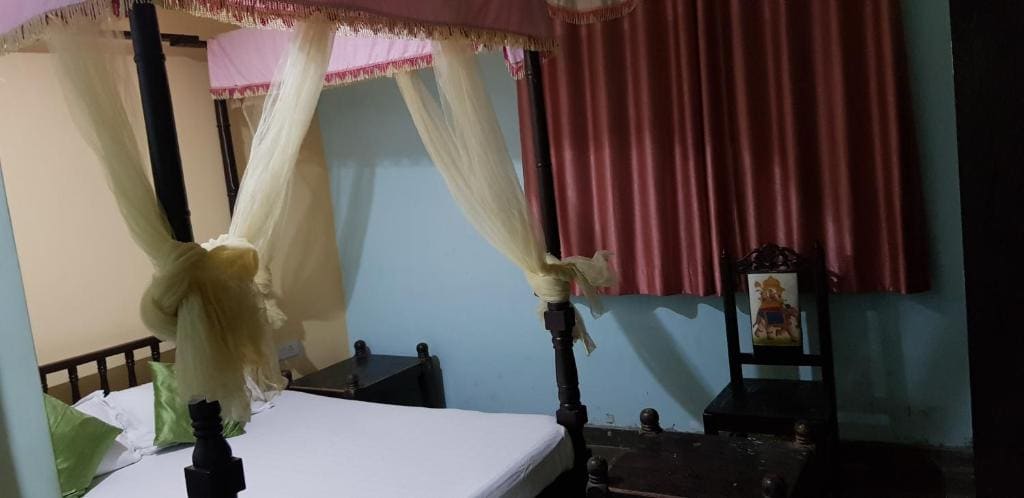 Superior Double or Twin Room room - Image 3