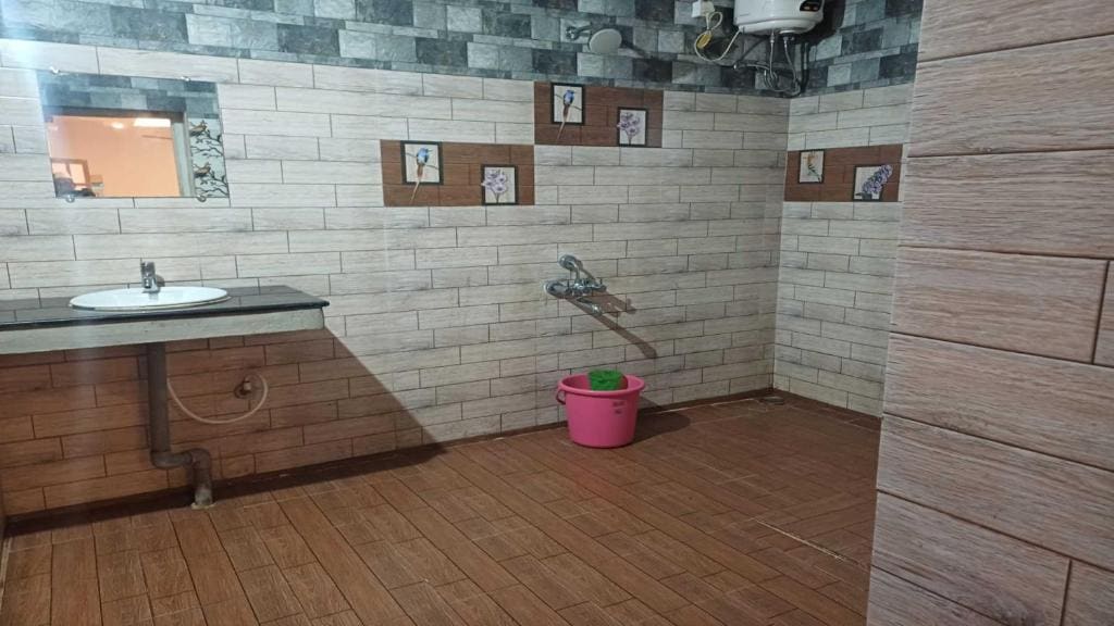 8-Bed Mixed Dormitory Room room - Image 1