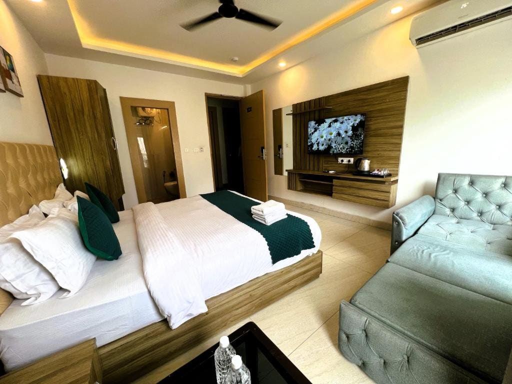 Executive Triple Room room - Image 2
