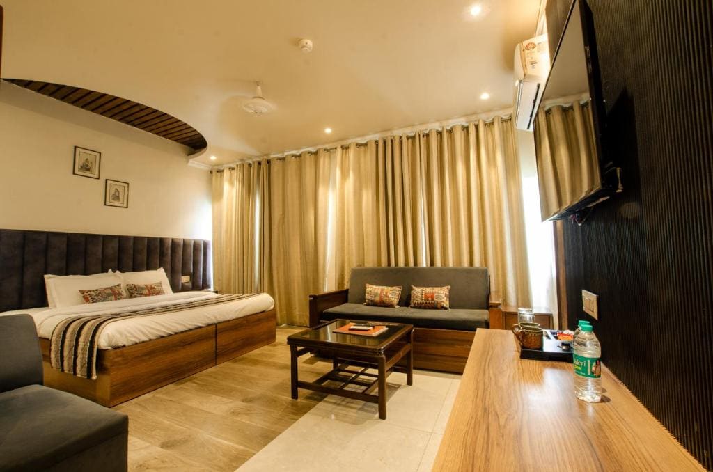 Suite room - Image 1
