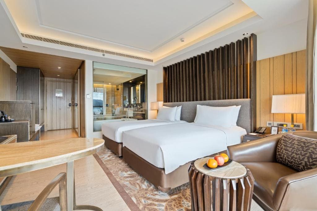 Scenic Valley View Twin Balcony Room with Bathtub - Enjoy INR 1,000 Signature Resort Credit per stay room - Image 3