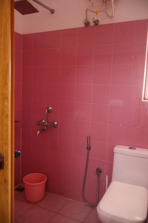Deluxe Double Room with Side Sea View room - Image 1