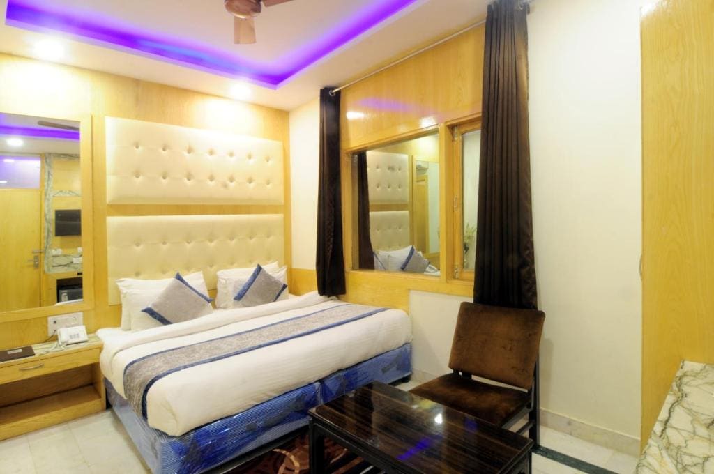 Super Deluxe Double Room room - Image 1