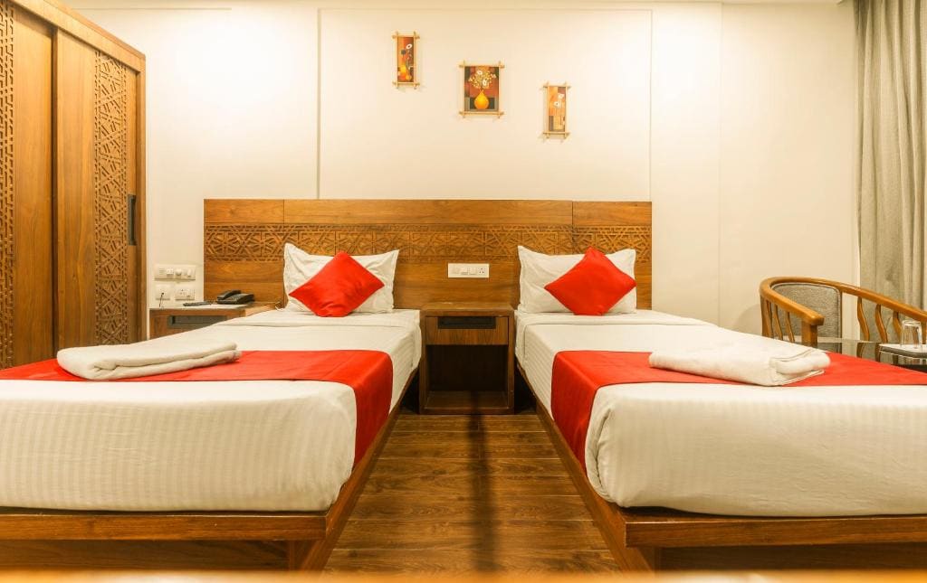 Deluxe Room room - Image 2