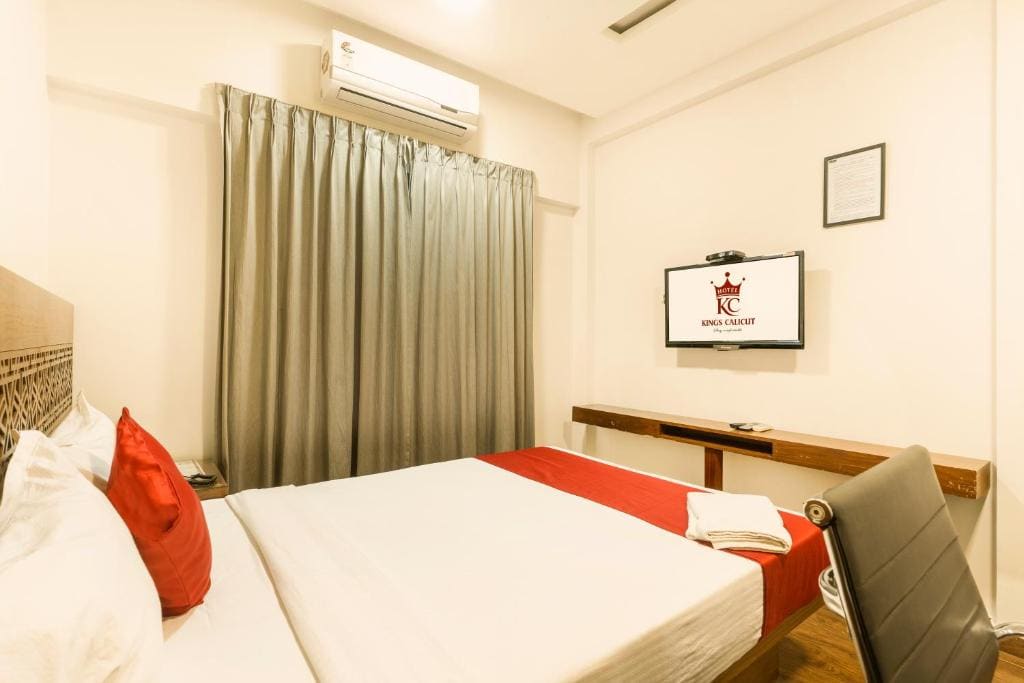 Standard Double Room with Fan room - Image 2