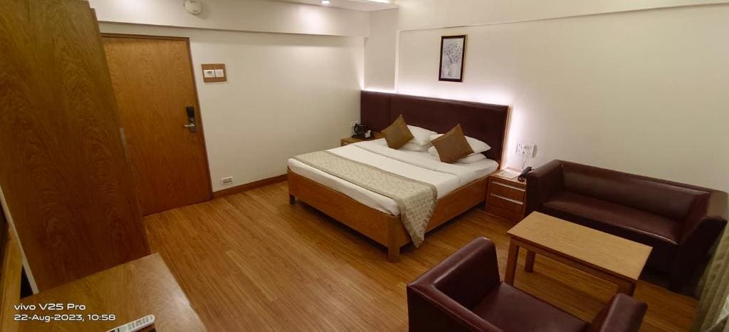 Superior Double Room room - Image 2