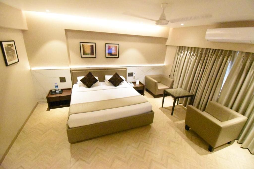 Double or Twin Room room - Image 3