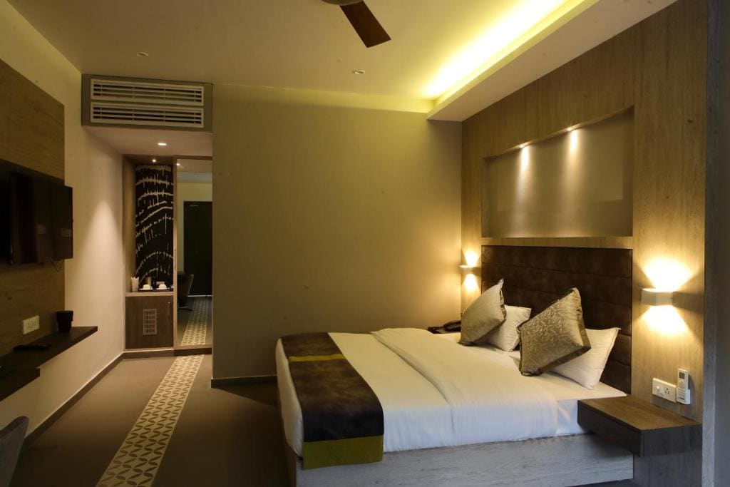 Double Room with Garden View room - Image 1