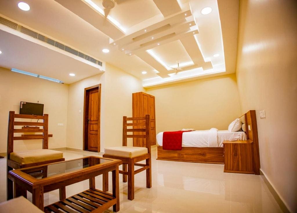 Deluxe Suite room - Image 2