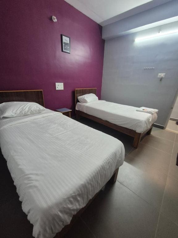 Budget Twin Room room - Image 1