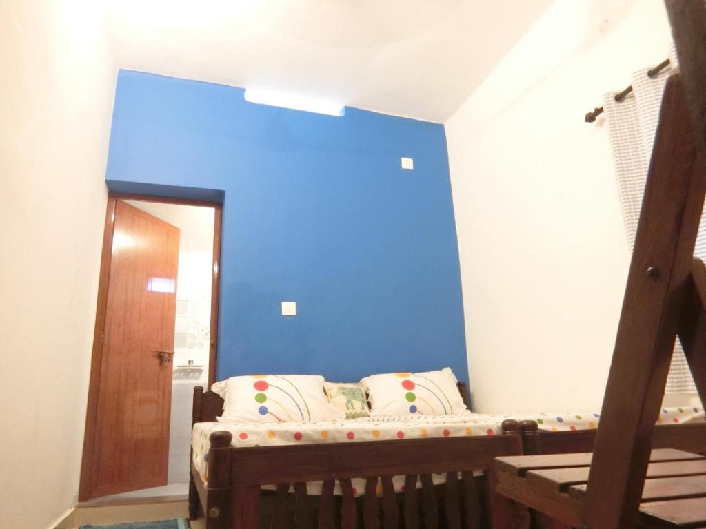 Double or Twin Room with Bathroom room - Image 3