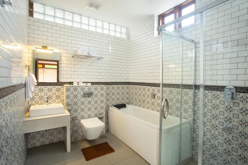 Suite with Balcony room - Image 3