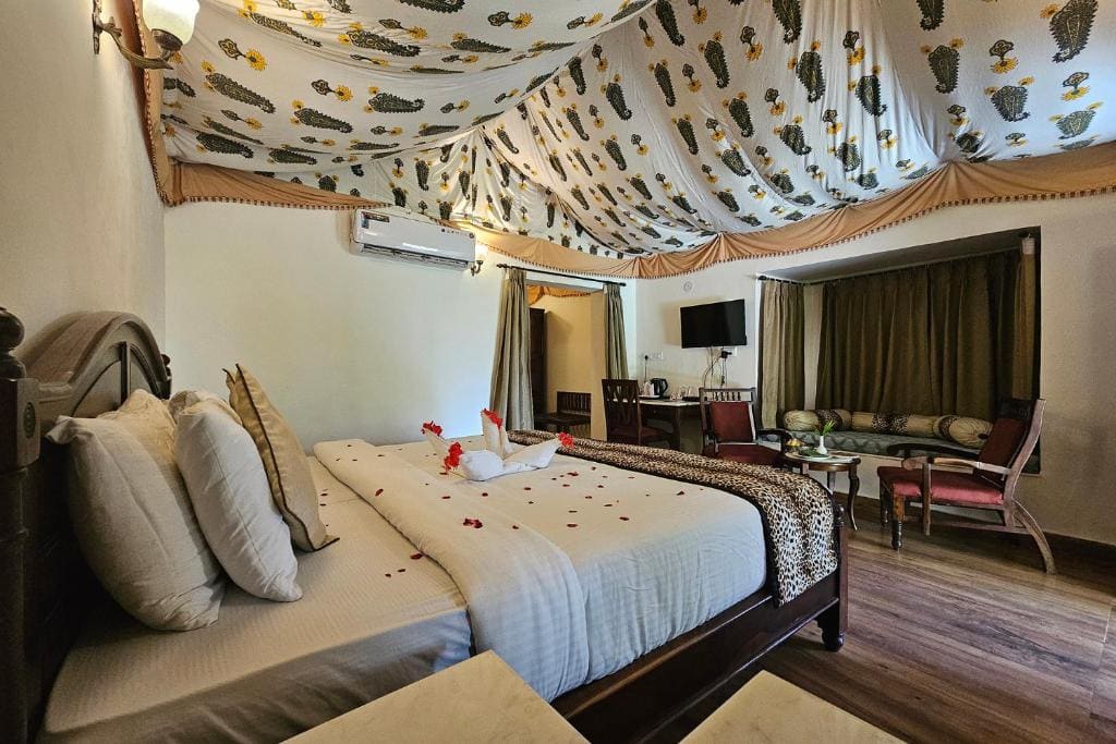 Cottage room - Image 1