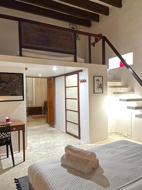 Superior Quadruple Room room - Image 3