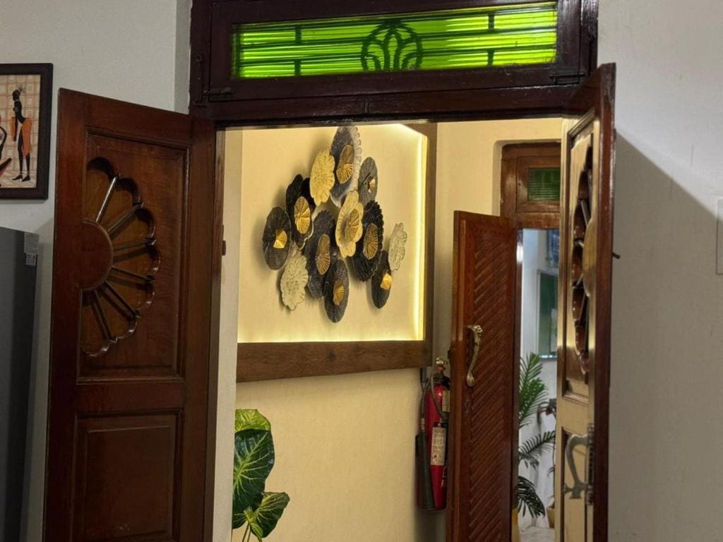 Family Room room - Image 1