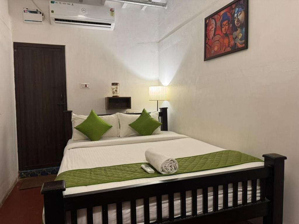 One-Bedroom Villa room - Image 2
