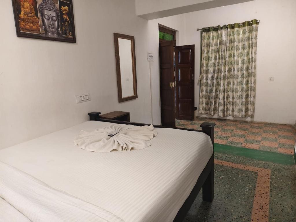 Three-Bedroom Villa room - Image 2