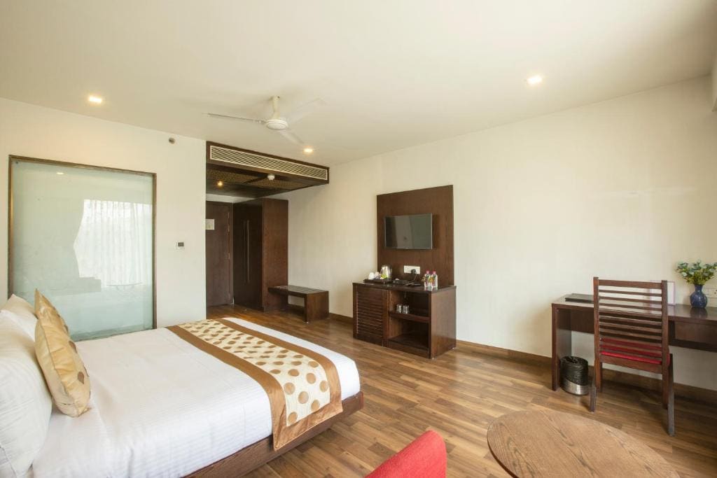 Superior Double or Twin Room:Free welcome drink, Free parking/ Free valet parking, Free room upgrade (subject to availability), Early check-in (subject to availability), Late check-out (subject to availability), 20% off food and beverage room - Image 1