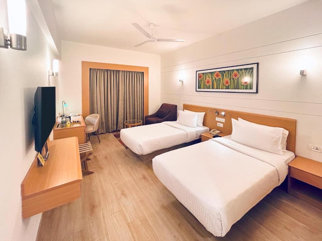 Deluxe Twin Room room - Image 2