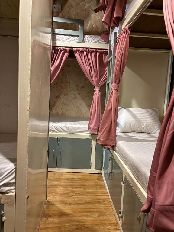 Male Dormitory Room room - Image 2