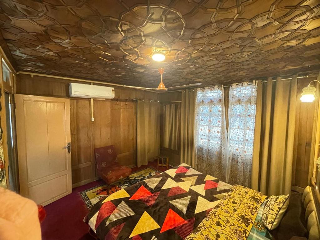 Deluxe Double Room room - Image 1