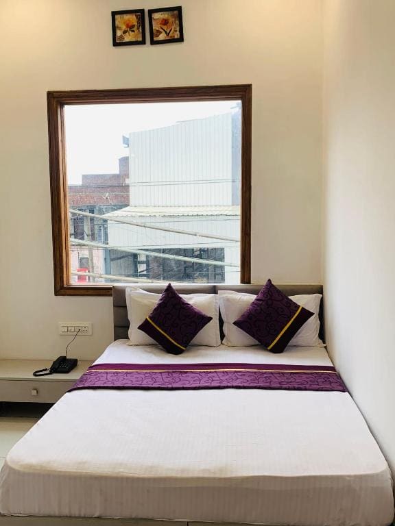 Superior Double Room room - Image 2