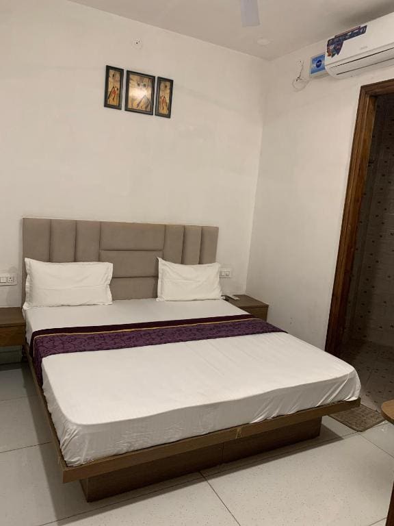 Deluxe Double Room room - Image 2