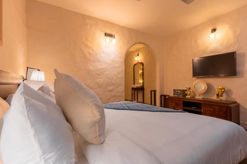 Family Room room - Image 1