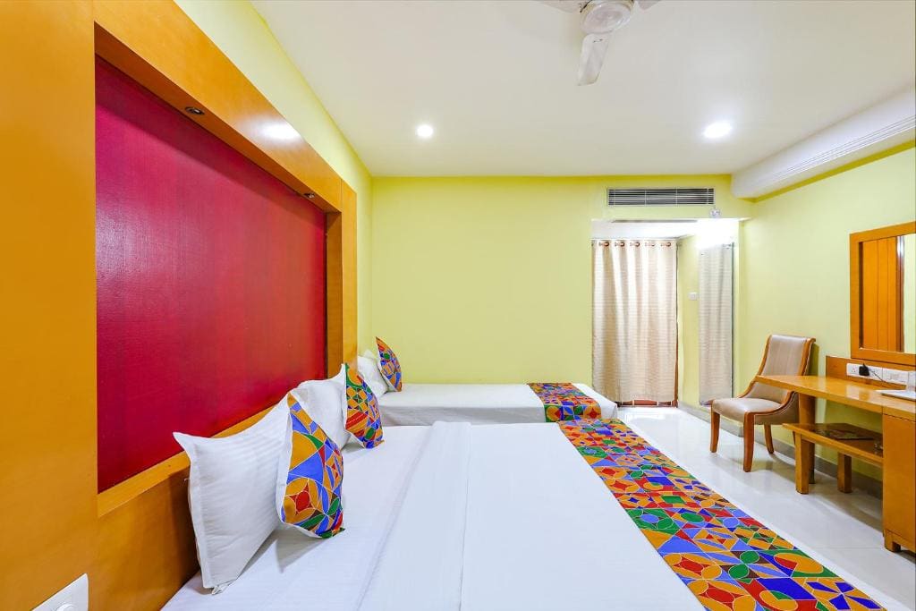 Deluxe Room room - Image 1