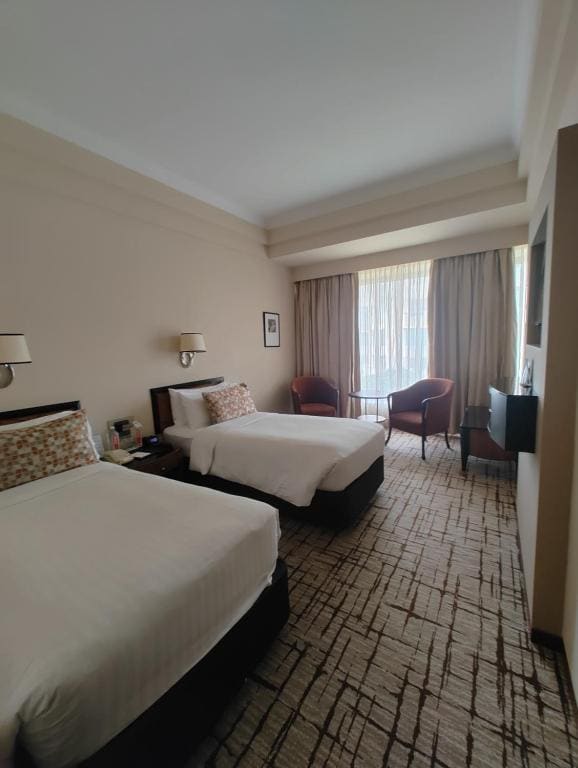 Executive Suite - 2 Single Beds room - Image 1