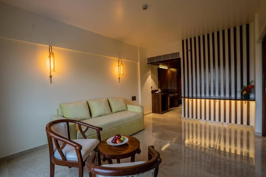 Suite room - Image 2