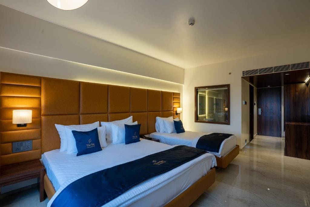 Family Room room - Image 1