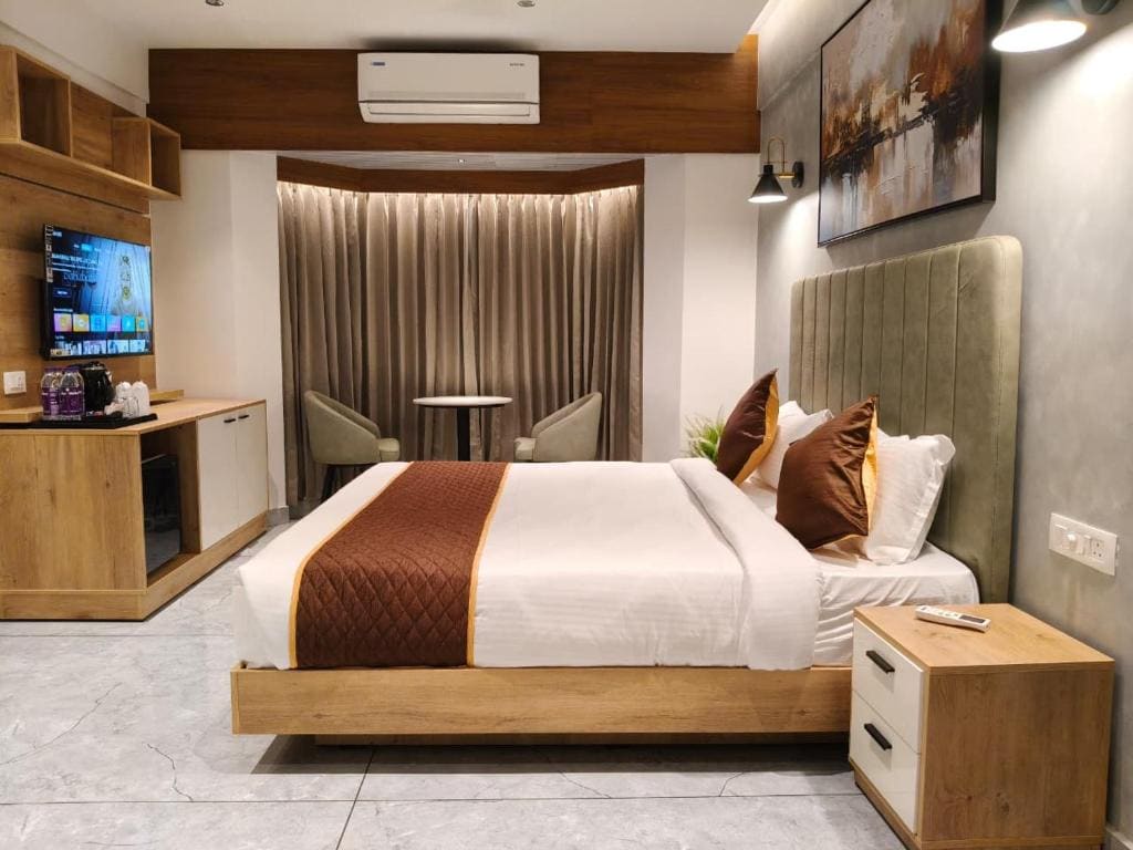 Superior King Room room - Image 2
