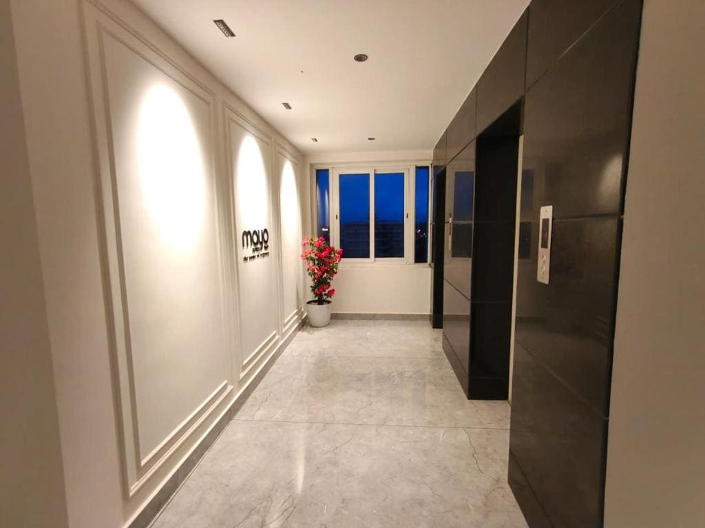 Executive Suite room - Image 1