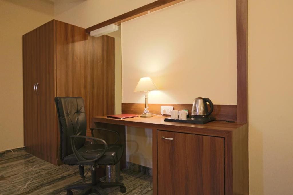 Premier Double Room room - Image 2