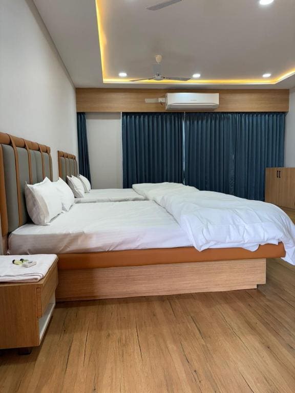Deluxe Double Room room - Image 2