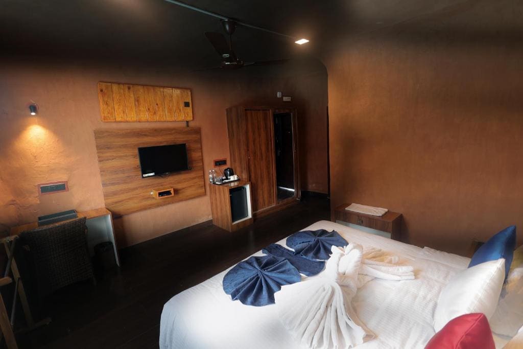 King Room with Pool View room - Image 2