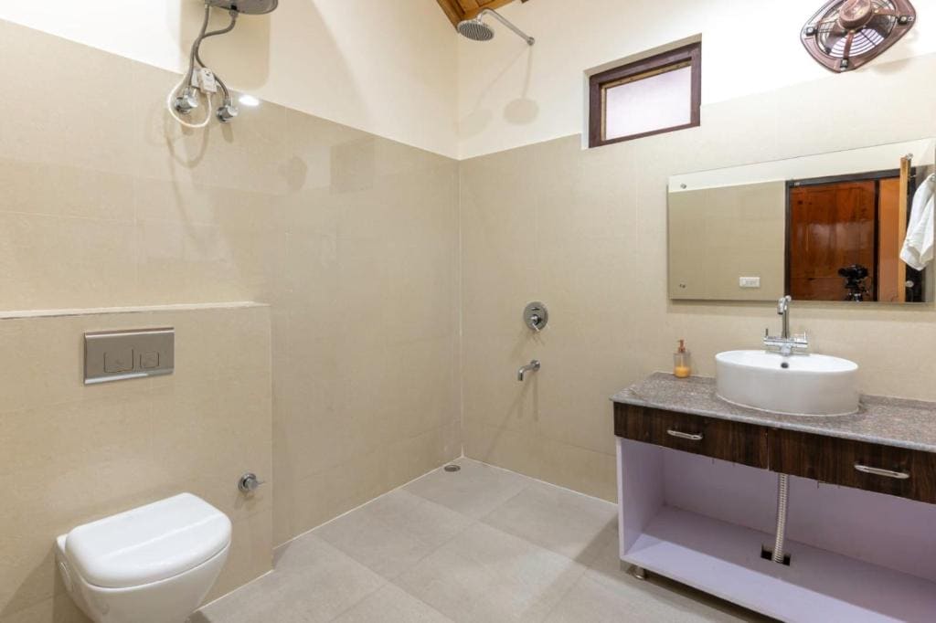 Suite with Mountain View room - Image 2