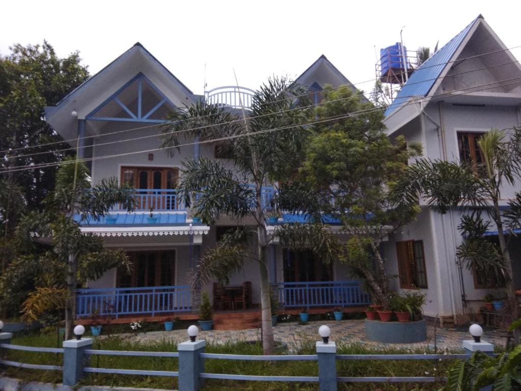 Double Room with Mountain View room - Image 3