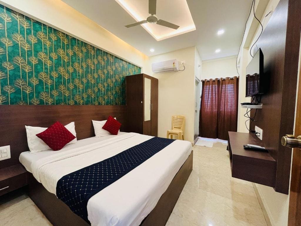 Standard Double Room with Fan room - Image 1