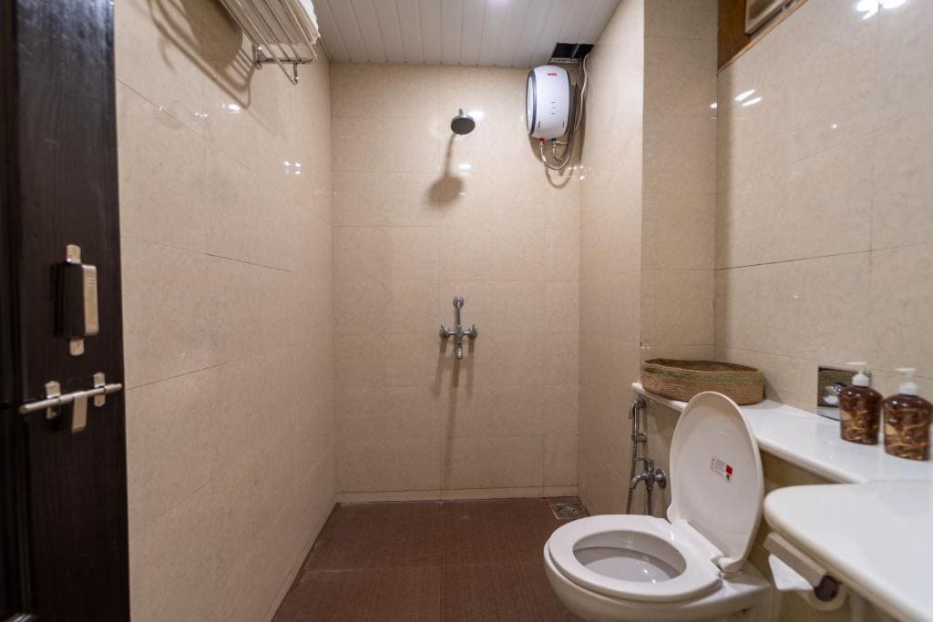 King Room with Balcony room - Image 1