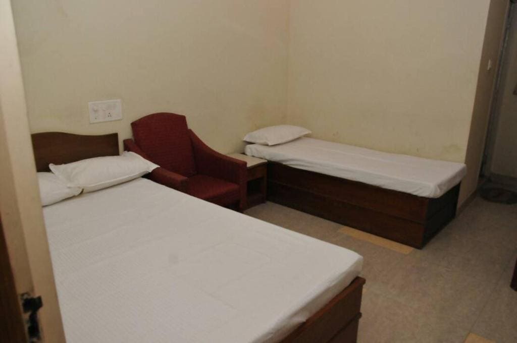 Basic Triple Room room - Image 1