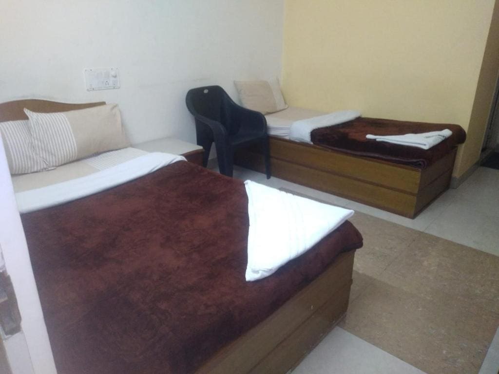 Deluxe Triple Room room - Image 2