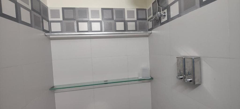 Double Room with Private Bathroom room - Image 3